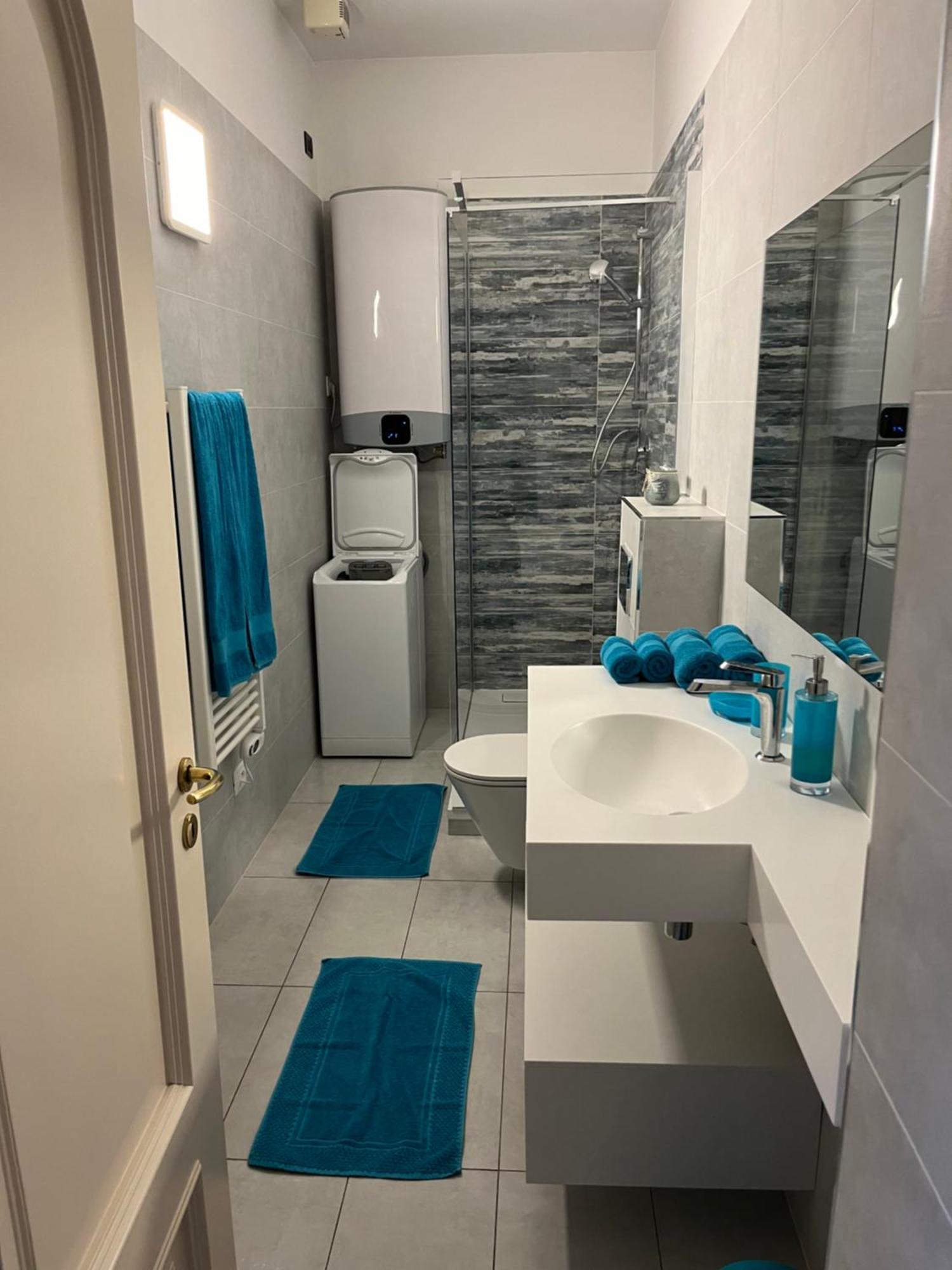 Centre Vue Imprenable Sur Et Jardin Bioves Apartment Menton