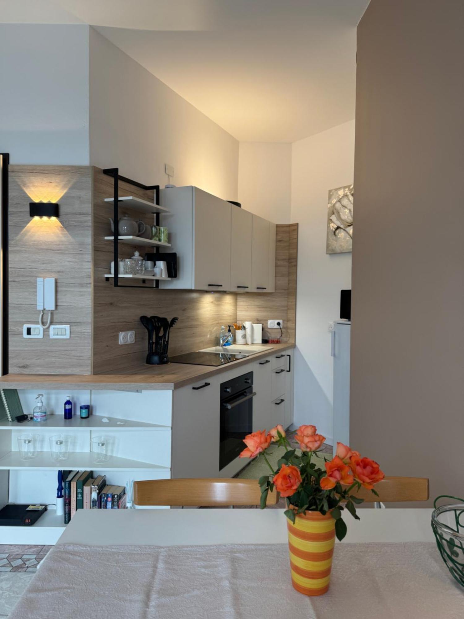 Centre Vue Imprenable Sur Et Jardin Bioves Apartment *